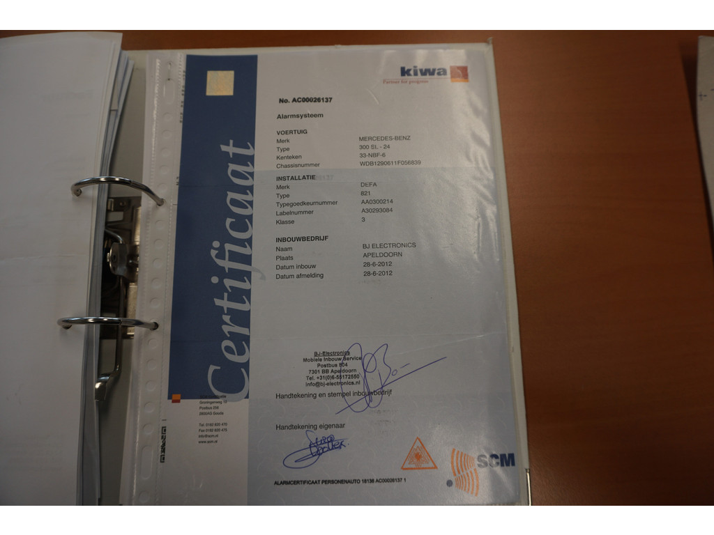 Mercedes-Benz SL-Klasse 300 SL-24 Automatische Airco l Memory l Alarm l Automatische antenne l Windschot l Stoelverwarming l 5 Traps automaat l 31956945-101.jpg | Sterdome B.V.