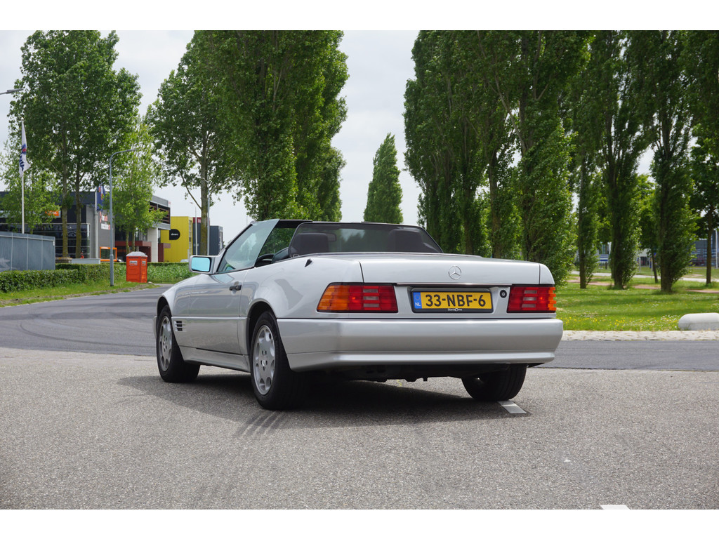 Mercedes-Benz SL-Klasse 300 SL-24 Automatische Airco l Memory l Alarm l Automatische antenne l Windschot l Stoelverwarming l 5 Traps automaat l 31956945-15.jpg | Sterdome B.V.