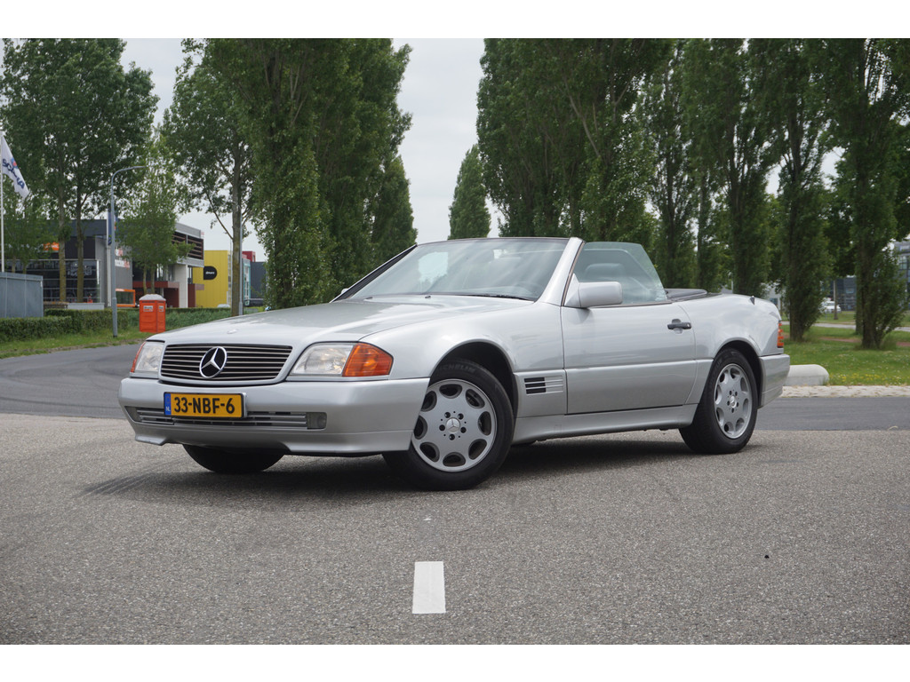 Mercedes-Benz SL-Klasse 300 SL-24 Automatische Airco l Memory l Alarm l Automatische antenne l Windschot l Stoelverwarming l 5 Traps automaat l 31956945-8.jpg | Sterdome B.V.