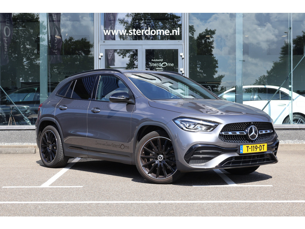 Mercedes-Benz GLA 180 AMG Line l Automaat I Achteruitrij camera l Tempomaat l Stoelverwarming l Sfeerverlichting l MBUX l Widescreen l Keyless Go 35500851-6.jpg | Sterdome B.V.