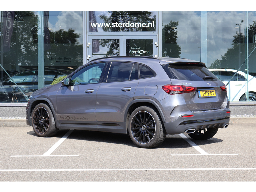 Mercedes-Benz GLA 180 AMG Line l Automaat I Achteruitrij camera l Tempomaat l Stoelverwarming l Sfeerverlichting l MBUX l Widescreen l Keyless Go 35500851-9.jpg | Sterdome B.V.